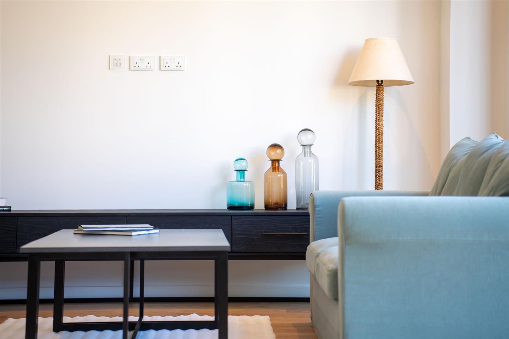 Image of House - 4 Bedrooms - 3 Bathrooms for Sale in North Gorge-Gibraltar, Image 4